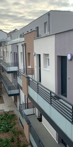 Location Appartement 2 pièces 42m² - Photo 4