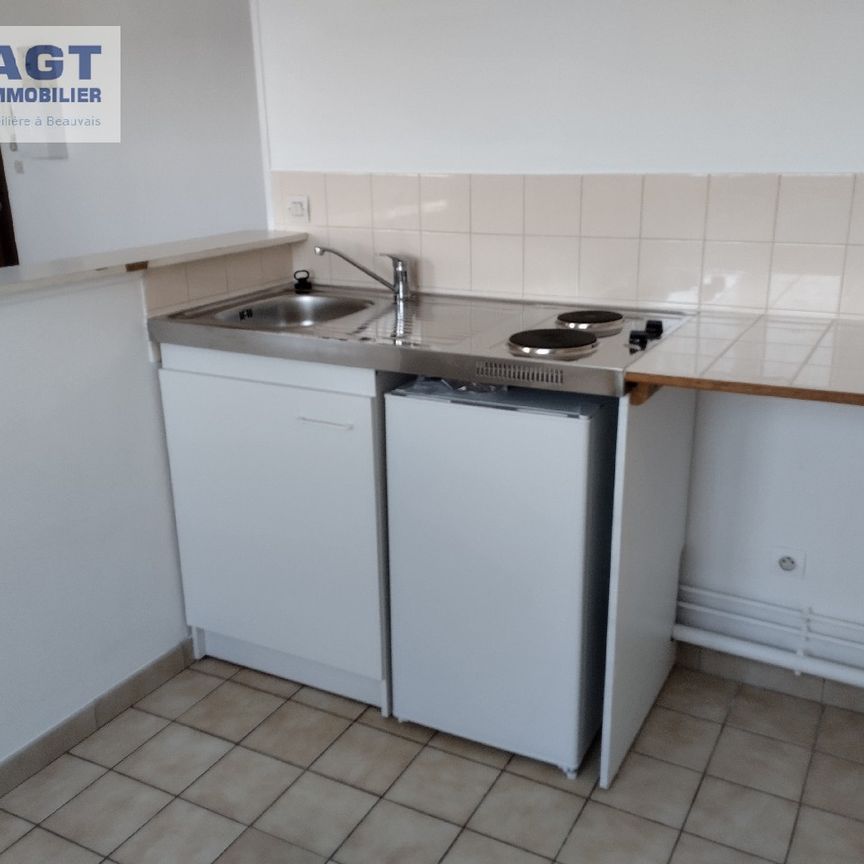 Location Appartement 1 pièce 34m² BEAUVAIS 60000 - Photo 1