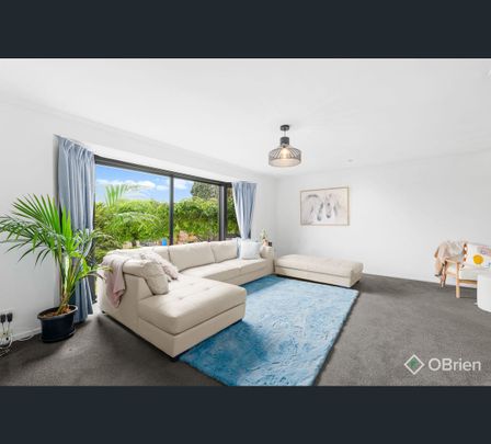 2 Tamarisk Road, Narre Warren, Vic 3805 - Photo 1