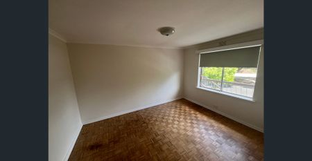 Superb Location! - Photo 3