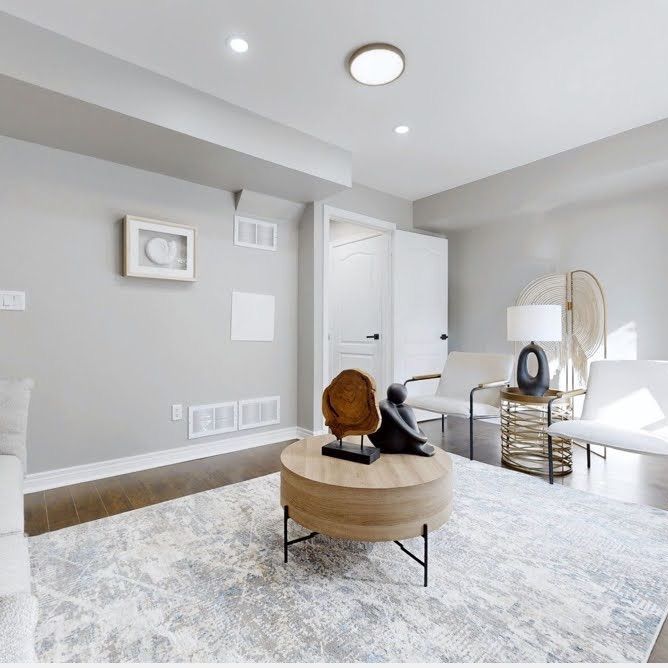 For Lease - 220 South Park Road, Markham, Ontario - Photo 1