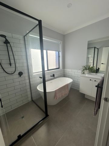 Sunbury - Photo 4