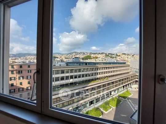 Trilocale in Affitto in Piazza Piccapietra 83 a Genova - Photo 1