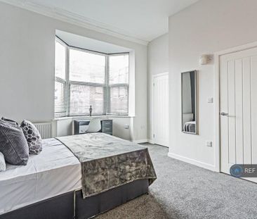 1 bedroom in a house share to rent - Photo 6