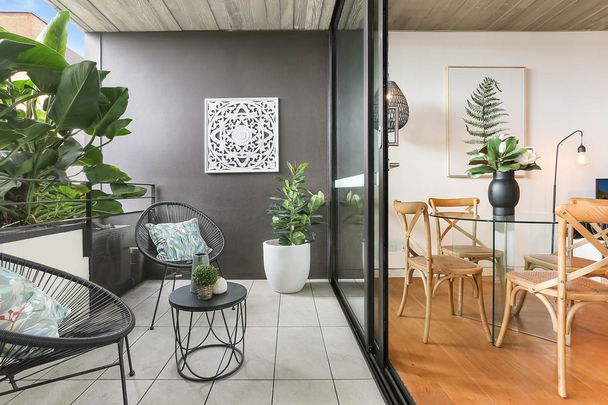 350 Bourke Street, Surry Hills NSW 2010 - Apartment For Rent | Domain - Photo 1