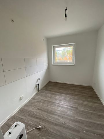 Wie neu! Modernisierte und energieeffiziente Wohnung! // 3.OG links - Photo 5