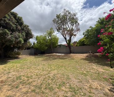 Exceptionally located 4 x 1 house - Photo 3