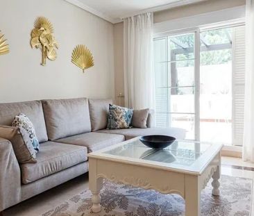 Alquiler de piso en Camino del Pinar - Photo 4