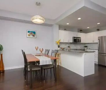 Spencer Smith Park STRATA Condo | 551 Maple Avenue, Burlington - Photo 1