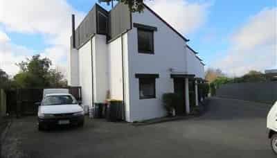 Two Bedroom Unit with One Bathroom - Photo 5