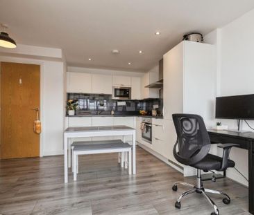 2 Bed Flat, Whitchurch Lane, BS14 - Photo 2