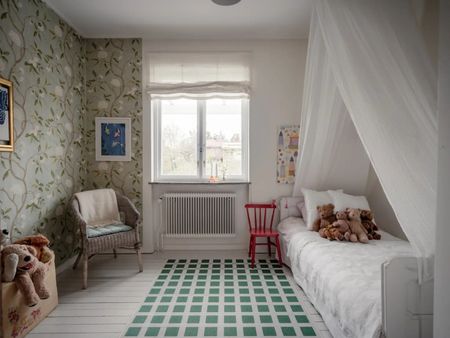 Täby - 7rok - 10mån - 40.000kr/mån - Foto 2