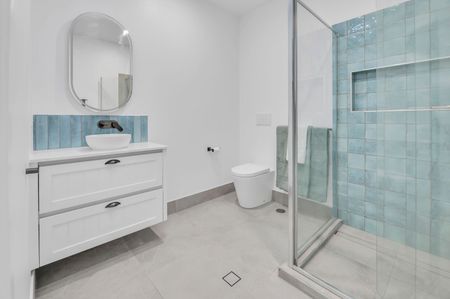 68 Miandetta Drive, Advancetown QLD 4211 - House For Rent | Domain - Photo 2