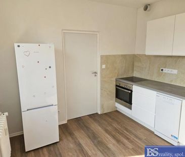 Pronájem bytu 1+1 35 m2 - Фото 3