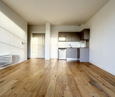 NIMES CENTRE - VICTOR HUGO - BEAU T3 RENOVÉ - Photo 5