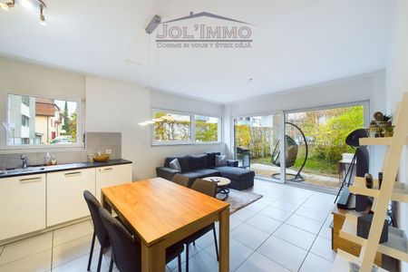 Very nice apartment 2 steps from the station with parking space - Photo 4