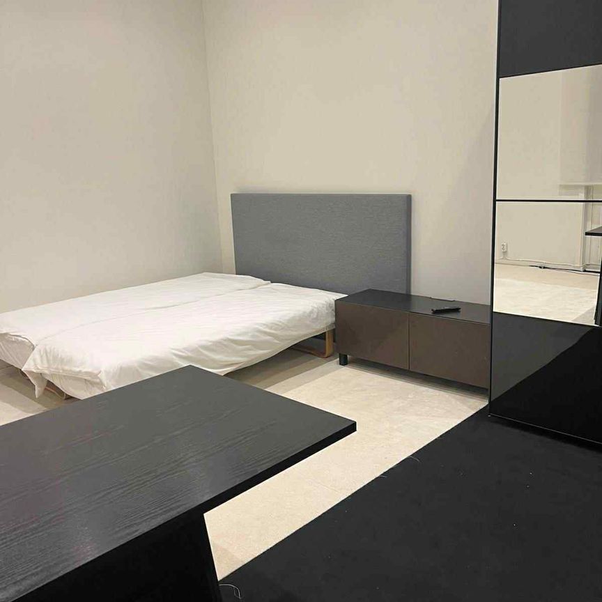 Vretensborgsvägen, Hägersten - Photo 1