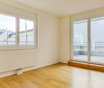 Hochwertige Maisonettewohnung mit großer Terrasse und guter Aufteil... - Photo 1