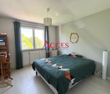 Location Appartement 4 pièces 93m² - Photo 3
