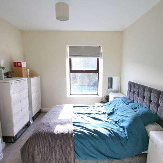 Wellington Road, Bollington, SK10 - Photo 1