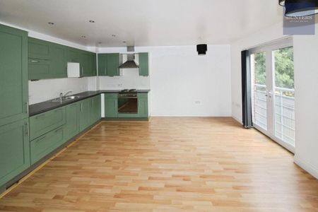 2 bedroom flat to rent - Photo 4
