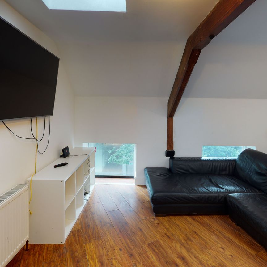 Flat 2, 54 Glasshouse Street, NG1 3LW, NOTTINGHAM - Photo 1