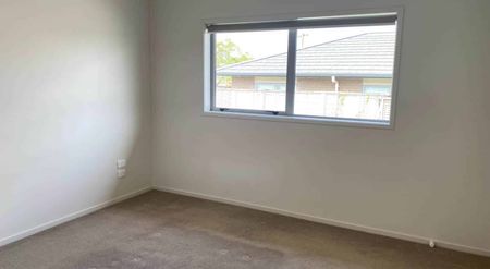 Lovely Modern Brick Home - Photo 4