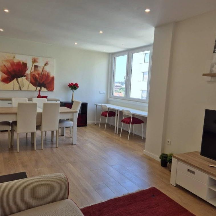 Praça Pedra Verde, Porto, Braga 4100-385 - Photo 1