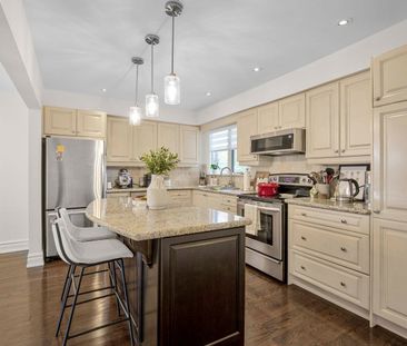 For Lease - 238 Gary Drive Unit# Main Floor, Toronto, Ontario - Photo 6