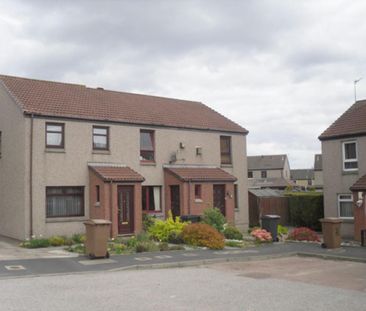 2 bedroom semi-detached house to rent - Photo 4