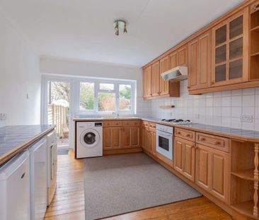 2 bedroom end of terrace house to rent - Photo 6