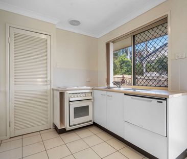 Modern 2 Bedroom Villa, Low-Maintenance Living - Photo 5