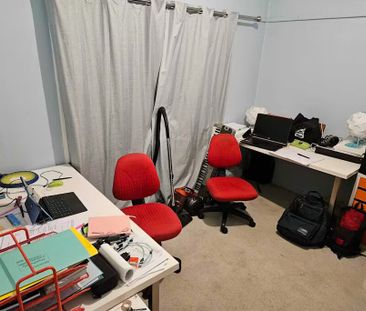 Campbelltown - Photo 1