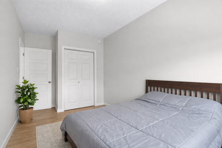 Renovated 2 Bed Main Floor Suite In North Glenmore Park - Photo 5