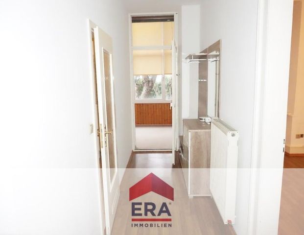 Zentral gelegene 3 Zimmer Altbauwohnung mit Wintergarten und Terrasse in Worms - zu vermieten - Foto 1