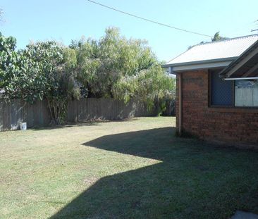 Large 3 Bedroom Home with Huge Backyard in Cul-De-Sac - Photo 1