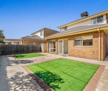 30 Mat Rush Avenue, Bundoora - Photo 4