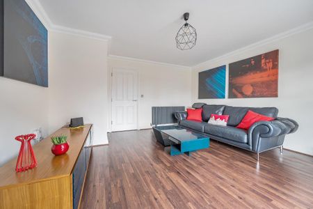 3 bedroom townhouse to rent - Photo 2