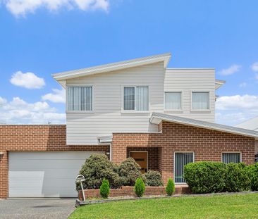 Beautiful, Spacious Home - Photo 2