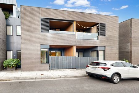 D2/42 Hutchinson Street, Brunswick East VIC 3057 - Photo 5