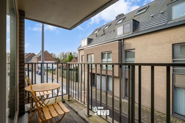 Half open woning met 3 slaapkamers in centrum Erembodegem - Foto 1