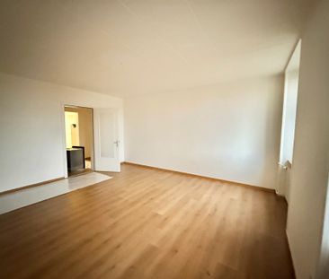 Charmant appartement de 4.5 pièces rénové à Tramelan - Photo 5