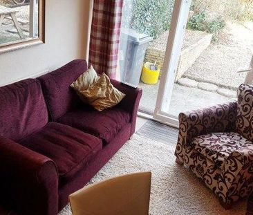 4 bedroom house share to rent - Photo 1