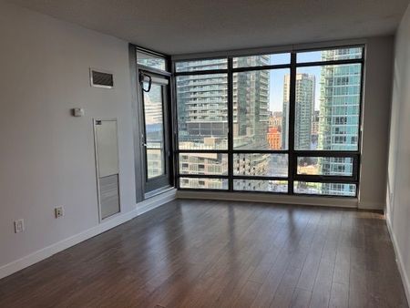 For Lease - 3 Navy Wharf Court Unit# 1905, Toronto, Ontario - Photo 2