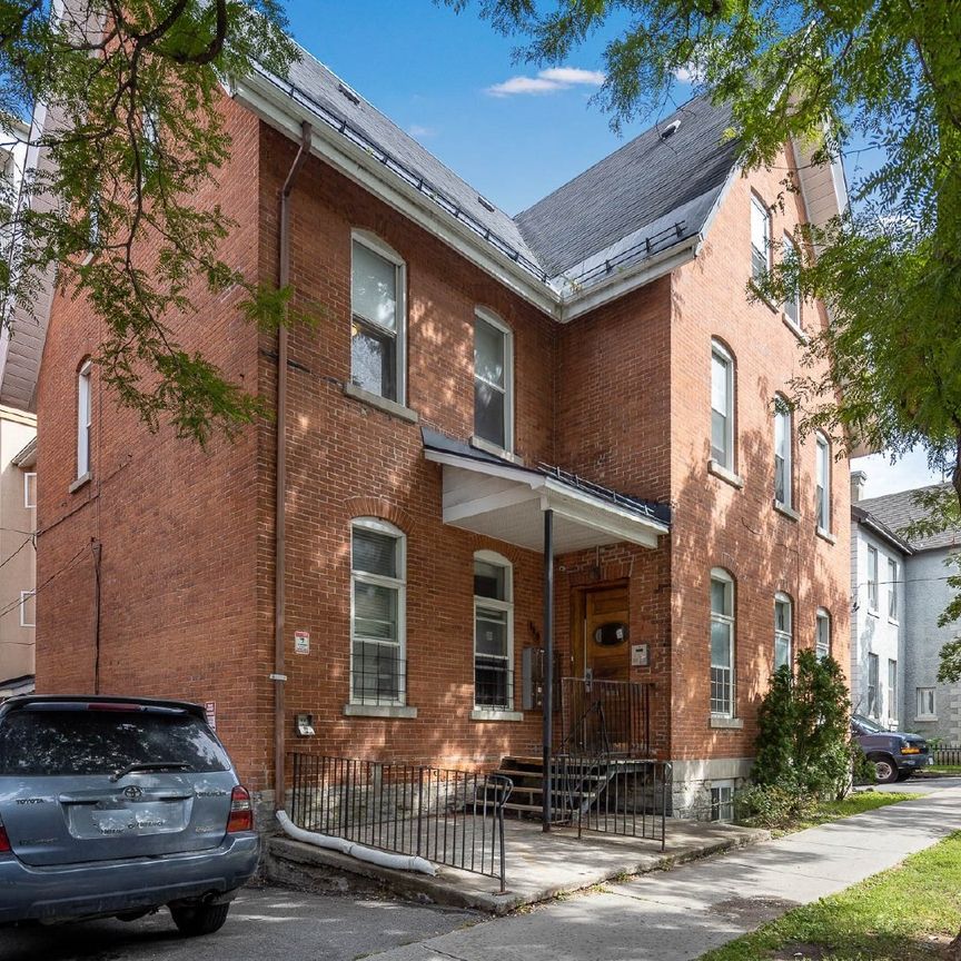 119 Daly Avenue - 3 - Photo 1