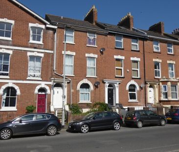 1 bed Apartment - To Let - Photo 4