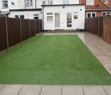 23 Bridgewater Road, Wembley, Wembley, HA0 1AQ - Photo 2