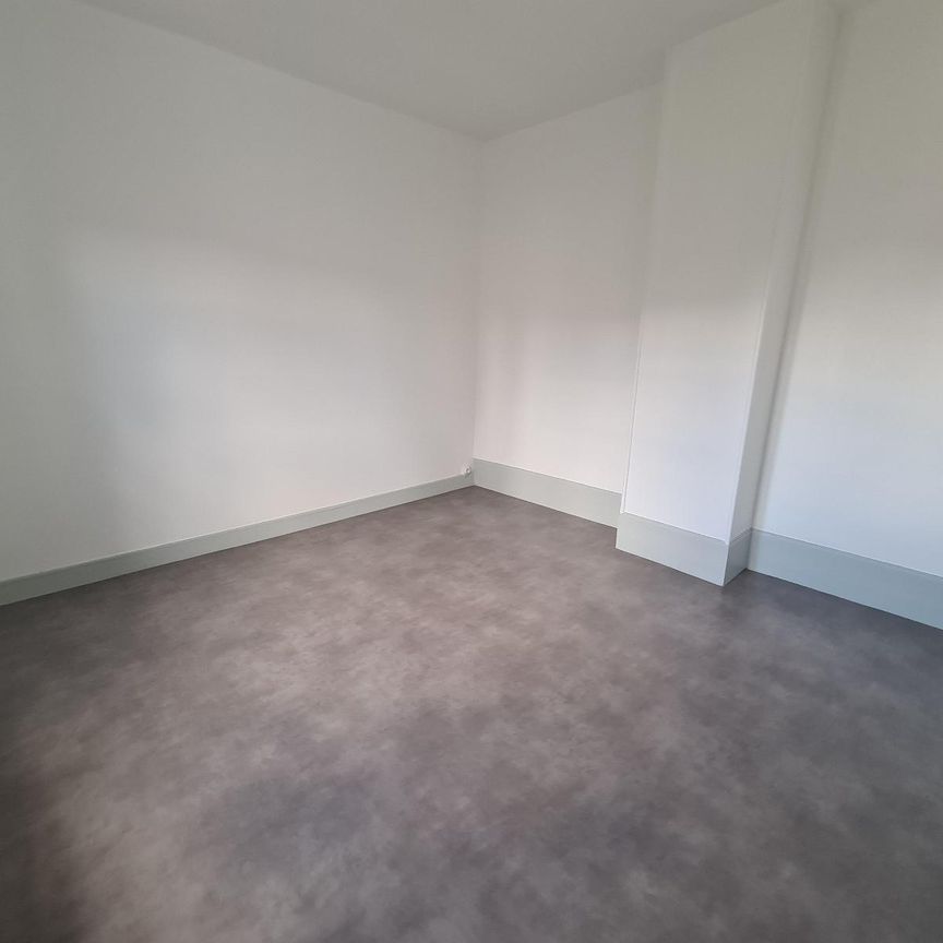 Location Appartement 2 pièces 29m² CLERMONT FERRAND 63000 - Photo 1