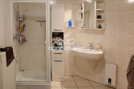 Wohnen wie im eigenen Haus - Maisonette mit Balkon und Terrasse - Photo 2