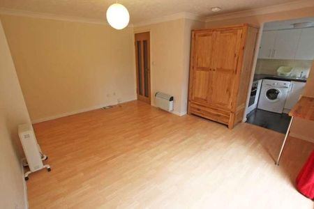 Pebble Drive, Didcot, OX11 - Photo 3